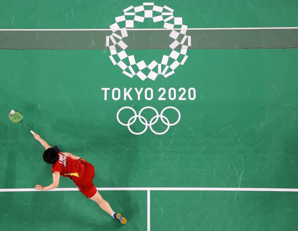 掌握完美扣殺！羽毛球扣殺姿勢的5個關鍵要點