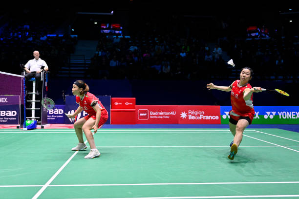 羽毛球入門必看：基礎動作與場地規則詳解