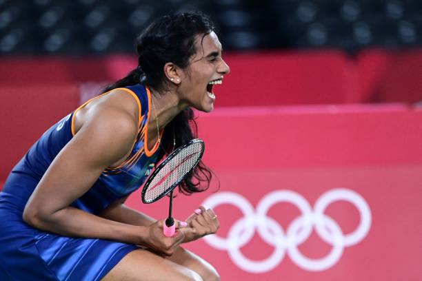 羽毛球單打比賽實戰技巧：如何擊敗對手視頻教學全集