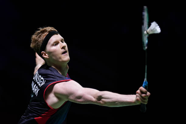 賈一凡個人資料簡介:從羽毛球女雙冠軍到石宇奇的黃金搭檔