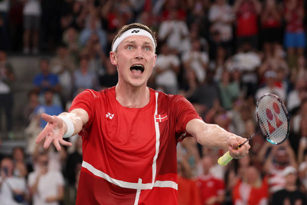 羽毛球拍怎麽選？這6個品牌兼顧性能與價格