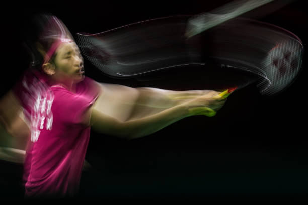 羽毛球單打VS網球單打,哪個更累?知乎運動員親測對比