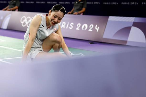 專業選手更愛用誰？李寧與尤尼克斯球拍的市場口碑對比