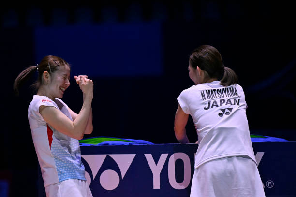 羽毛球雙打換位信號：如何用暗號與搭檔高效溝通？