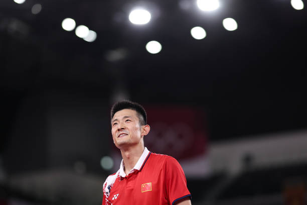 知乎熱議:尤尼克斯VS李寧,哪款羽毛球拍更值得買?