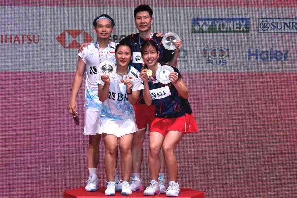 羽毛球打法解析:防守型與進攻型的核心技巧與戰術