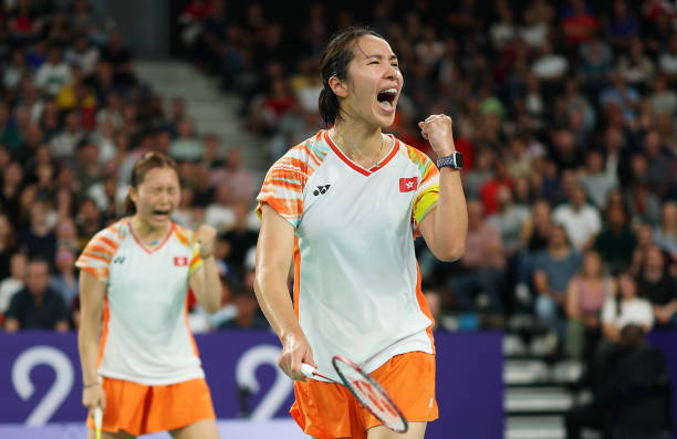 羽毛球扣球實戰技巧:不同場景下的扣球策略