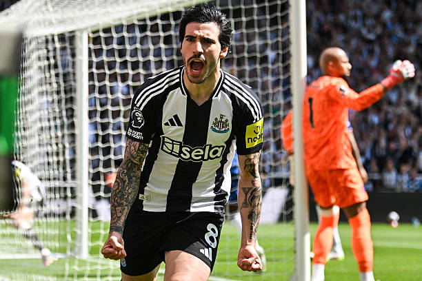 盤點國足十大烏龍球，這些球員的失誤讓人哭笑不得