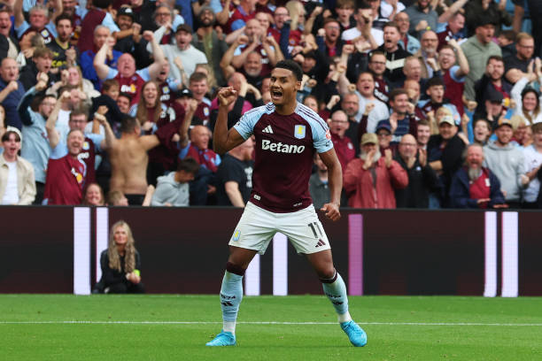 大數據預測：今晚足球比賽勝負概率與比分推薦