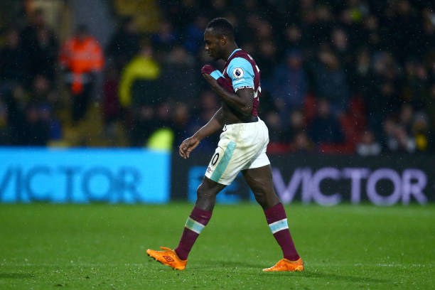 足球場的長寬範圍允許有多大浮動？