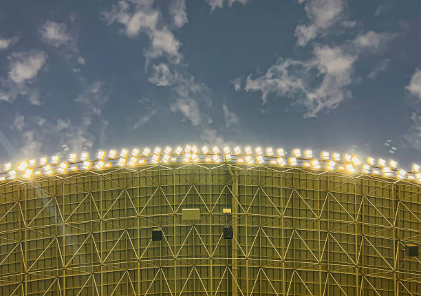 全攻全守的人:現代足球戰術中的全能戰士