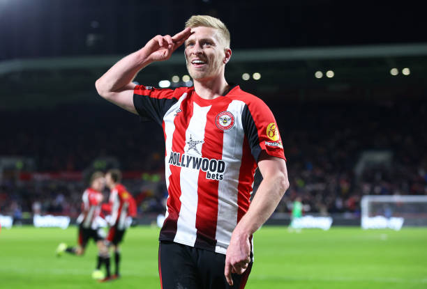 為什麽職業球員選擇Joma足球鞋？技術解析與實戰測評