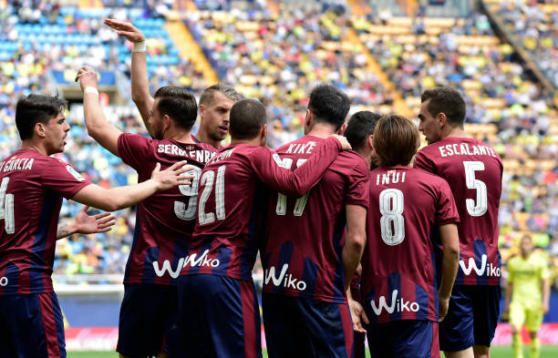 實況足球防守風格誤區:這些錯誤你犯了嗎?