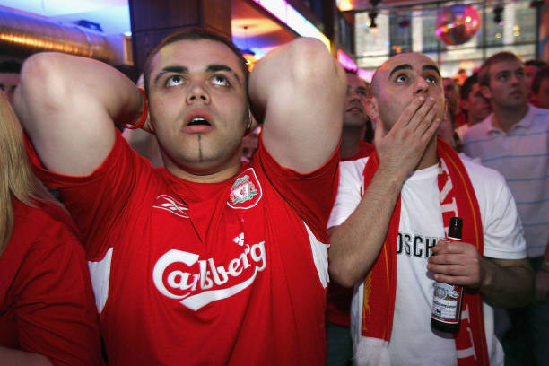 超越時代的巨星:盤點那些曾被公認為足球第一人的傳奇