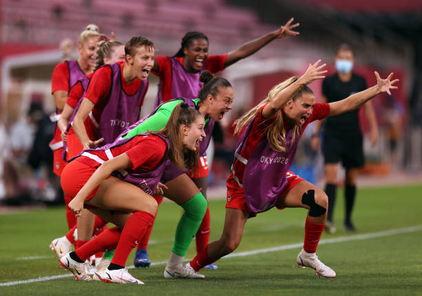 CCTV5、PP體育今晚足球直播安排全解析