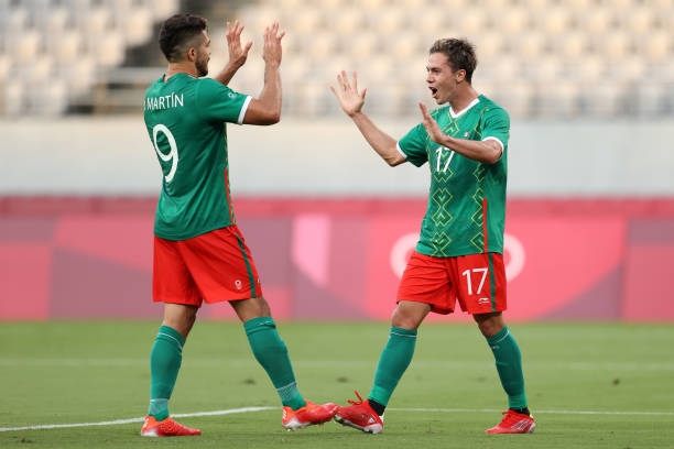 足球巨星C羅的頂級座駕盤點,每一輛都價值不菲!