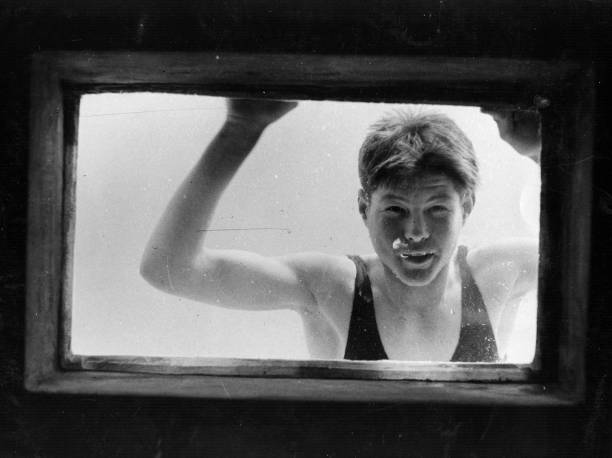 初學者必看！女生跳高動作分解教學視頻