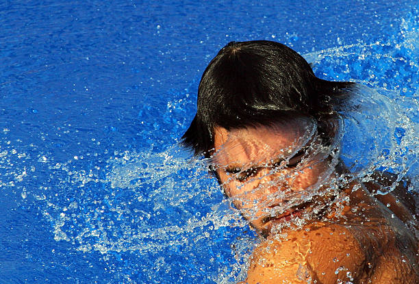 為什麽冰球有越位而曲棍球沒有?規則對比分析