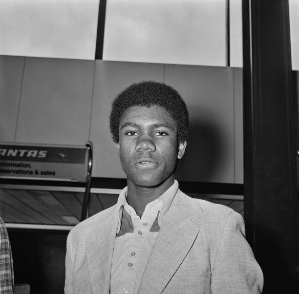 技術流VS娛樂派?CCTV乒乓球解說嘉賓風格大比拚