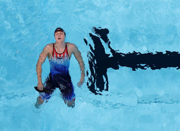 髖部驅動打腿:自由泳高效轉體與推進的秘訣