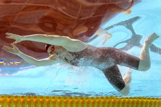 避開這些遊泳誤區，讓腰椎在運動中真正受益