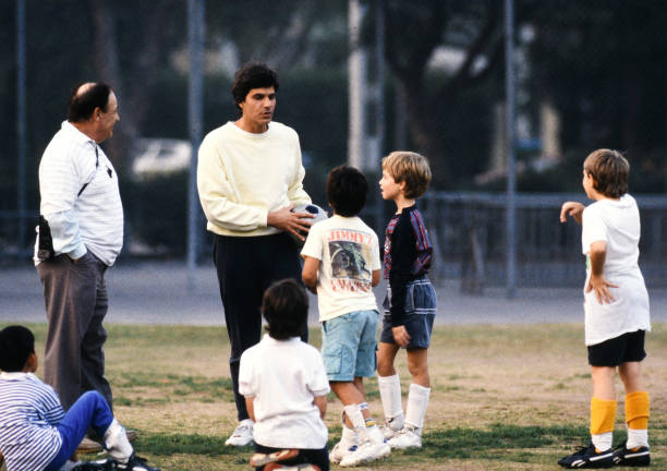 遊泳蹬腿技巧慢動作解析:提升自由泳效率的關鍵