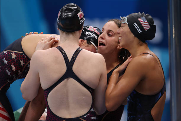 遊泳比賽發令規則:國際泳聯最新標準解讀