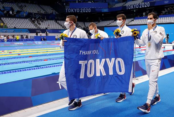 遊泳圈翻轉的安全注意事項:保護自己和他人