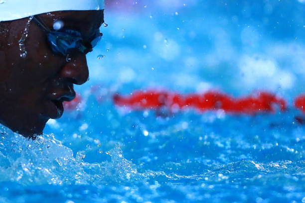 為什麽說50歲是學遊泳的好時機?看完你就明白了