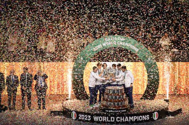 溫網2025:鄭欽文賽程時間表及潛在對手分析