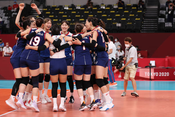 排球聯賽全場回放,重溫激動人心的每一分!