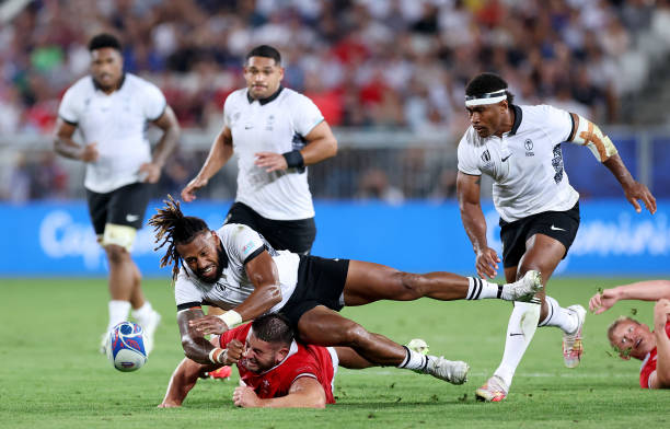 米盧帶領中國男足首次闖入世界杯,是哪一年?