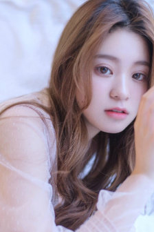 19岁暴躁少女CSGO免费观看